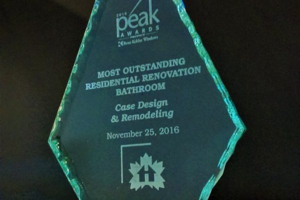 peter_kholer_peak_award_case_design_halifax
