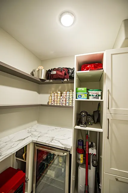 Bedford Condo Laundry Room & Foyer Remodel!